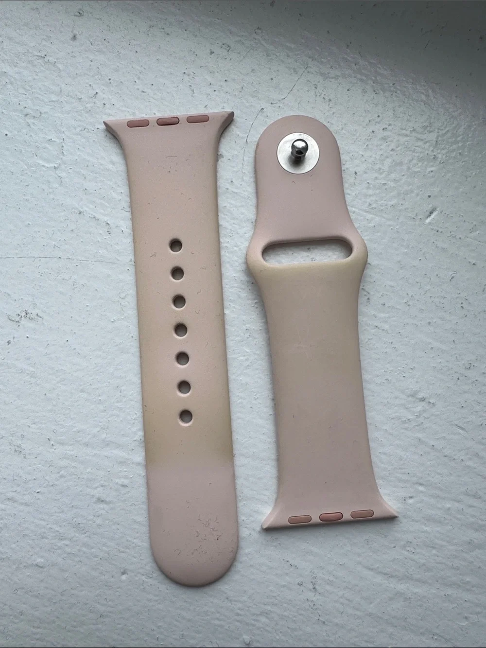 Set of 2 Silicone Apple Watch Bands in Black and Blush Pink - Size 38/40mm